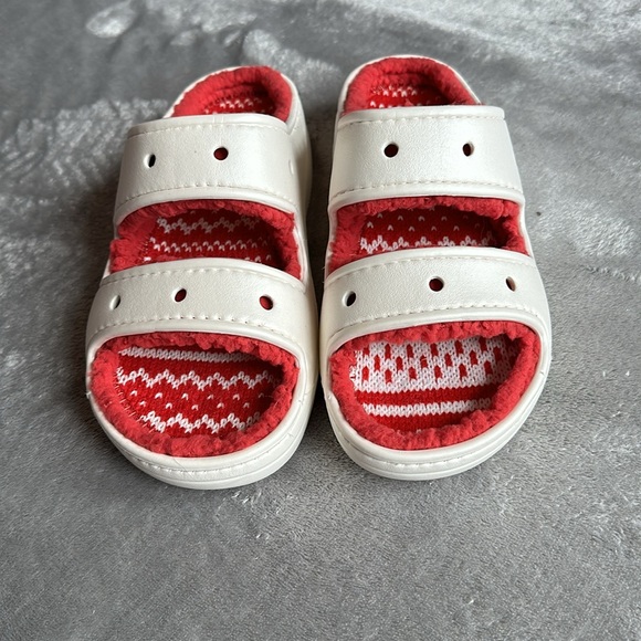 Christmas Croc Sandals🎄 - Picture 2 of 3
